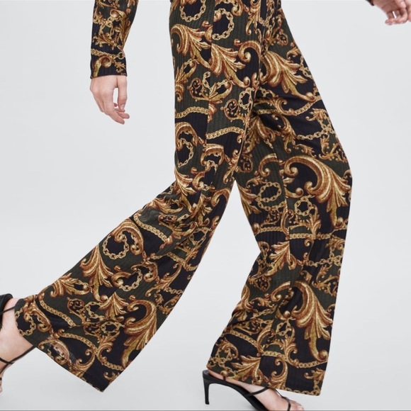 Zara Pants - Zara wide leg bottoms